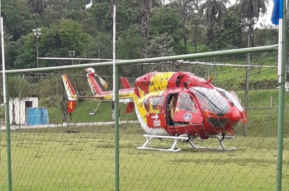 Mãe e filho ficam feridos em acidente com álcool em Itabira