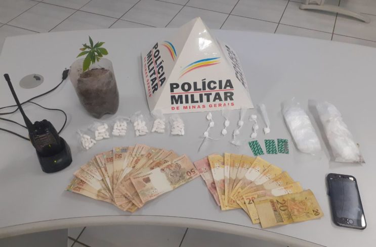 policia-apreende-pe-de-maconha-cocaina-e-droga-sintetica-em-itabira