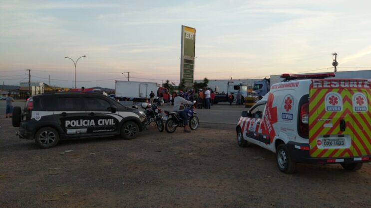 dois-homens-morrem-em-colisao-entre-moto-e-caminhao-na-br-381