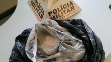 policia-militar-apreende-5-kg-de-cocaina-em-uma-mata-no-balsamos