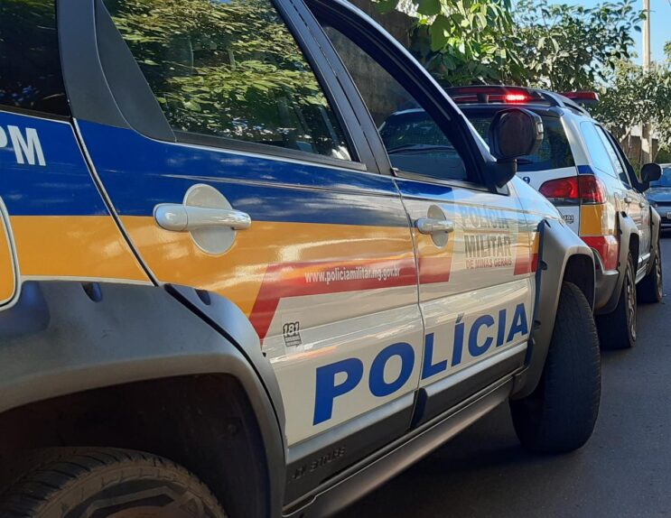 homem-e-preso-apos-agredir-e-usar-uma-arma-para-ameacar-a-irma