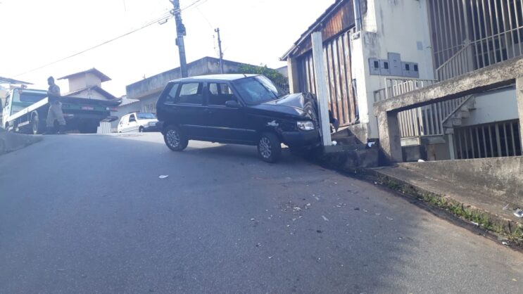 motorista-com-suspeita-de-embriaguez-e-preso-apos-colisao-frontal