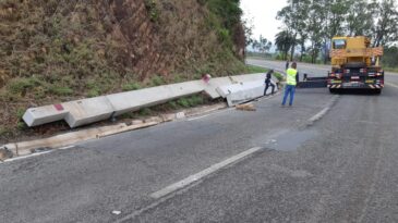 br-381-e-interditada-para-remocao-de-viga-de-concreto-em-caete