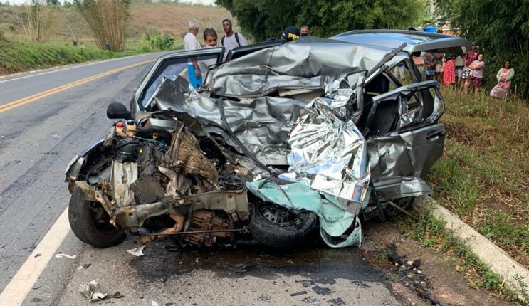 motorista-morre-apos-bater-de-frente-com-caminhao-na-br-267