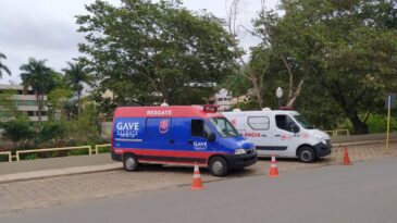 mulher-e-socorrida-apos-ser-atropelada-por-caminhao-em-nova-era