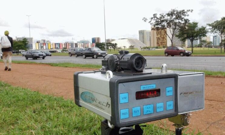a-partir-de-hoje-radar-fixo-ou-portatil-nao-poderao-ficar-escondidos