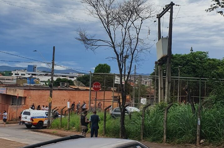 duas-mulheres-sao-socorridas-apos-acidente-na-vila-paciencia