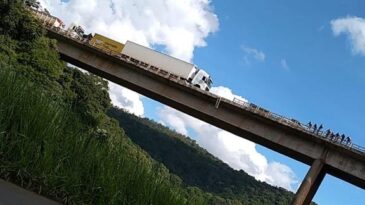 ponte-torta-volta-a-ser-palco-de-tragedia-na-br-381