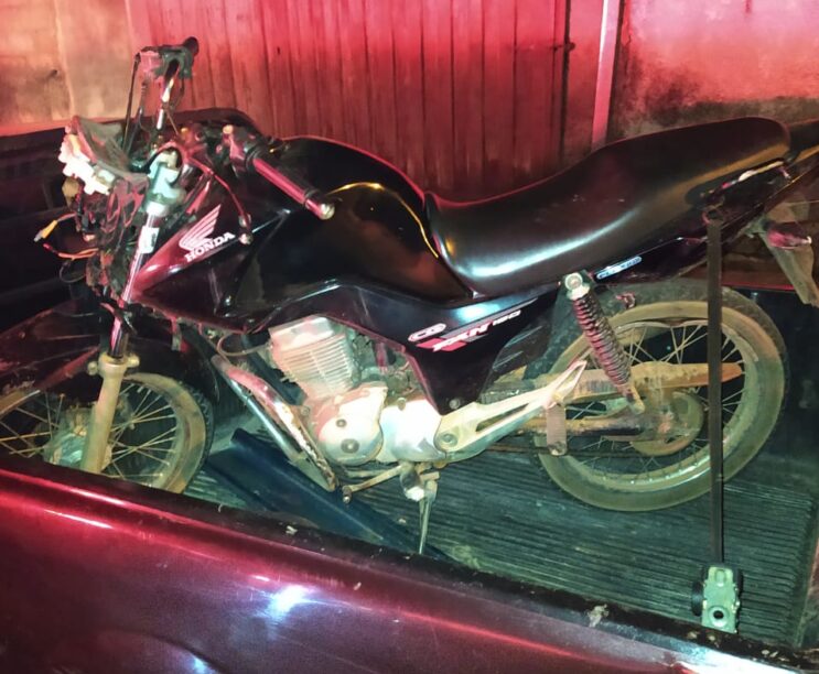 adolescente-e-apreendido-com-motocicleta-furtada