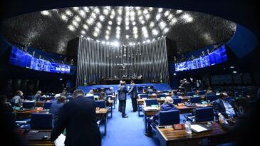 pec-emergencial-cria-clausula-de-calamidade-para-pagar-auxilio-em-2021