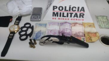 homem-e-preso-com-garrucha-e-soco-ingles-em-barao