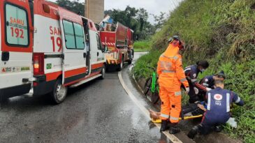 ciclista-e-socorrido-apos-cair-do-pontilhao-no-laboriaux