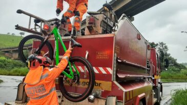 ciclista-que-caiu-de-pontilhao-morre-no-pronto-socorro