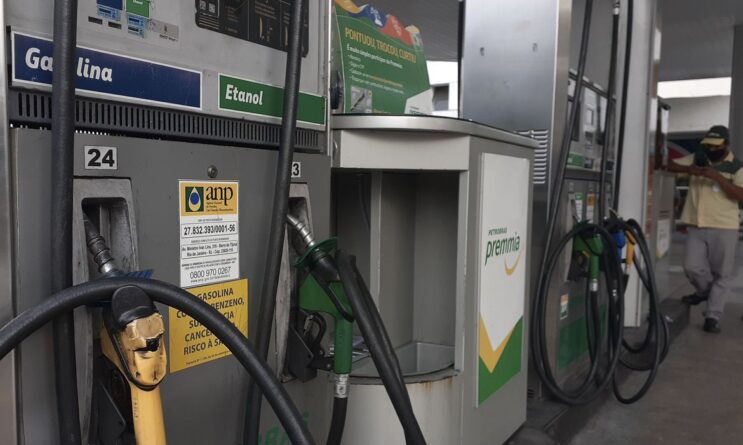 posto-sera-obrigado-a-informar-composicao-do-preco-de-combustivel