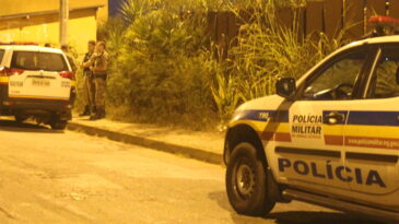 policia-flagra-homens-furtando-cofre-de-supermercado-em-itabira