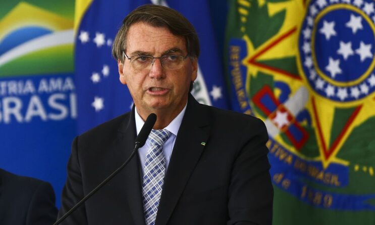 bolsonaro-sanciona-mp-que-facilita-compra-de-vacinas