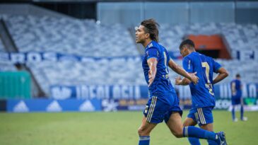 cruzeiro-vence-athletic-no-mineirao-e-chega-ao-g-4