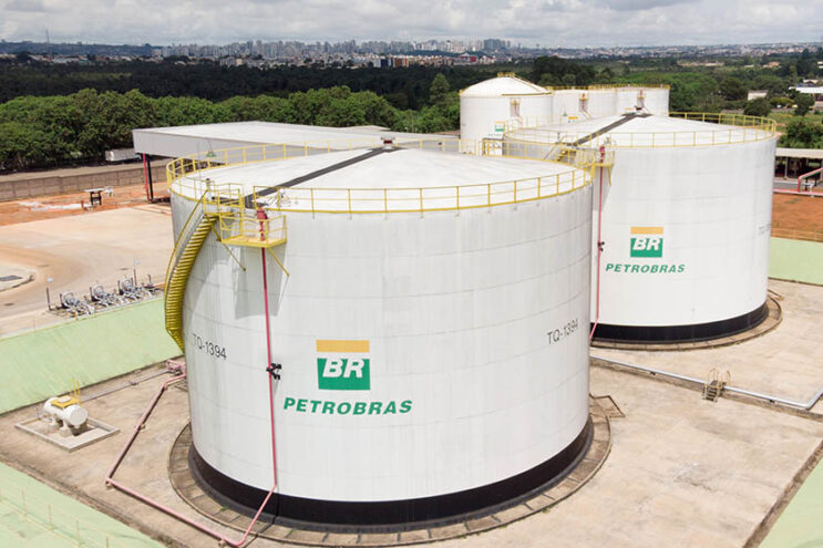 petrobras-reduz-preco-do-diesel-nas-refinarias-em-r-008