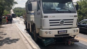 motociclista-morre-ao-bater-de-frente-com-caminhao-na-br-251