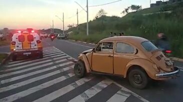 motociclista-fratura-a-perna-em-colisao-com-carro-na-mg-129