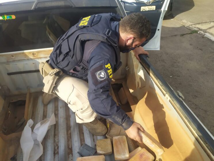 prf-apreende-15-kg-de-pasta-base-de-cocaina-em-sabara