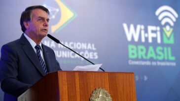 bolsonaro-defende-liberdade-e-cogita-decreto-de-livre-circulacao