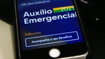 trabalhadores-nascidos-em-julho-podem-sacar-auxilio-emergencial