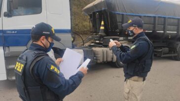 prf-flagra-motoristas-descumprindo-a-lei-do-descanso-em-minas