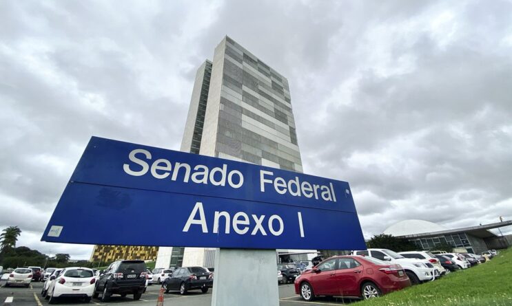 senado-aprova-criacao-de-certificado-para-vacinados-contra-covid-19