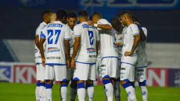 cruzeiro-perde-para-o-csa-e-se-complica-na-serie-b
