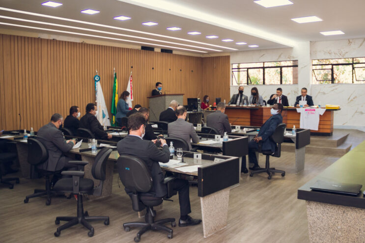 camara-aprova-reajuste-salarial-para-o-servidor-publico