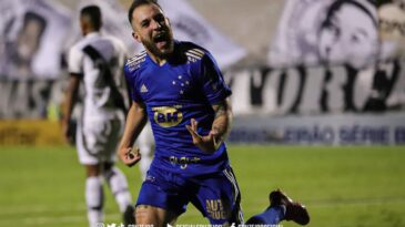 cruzeiro-vence-a-primeira-na-serie-b-e-prolonga-seca-da-ponte-preta