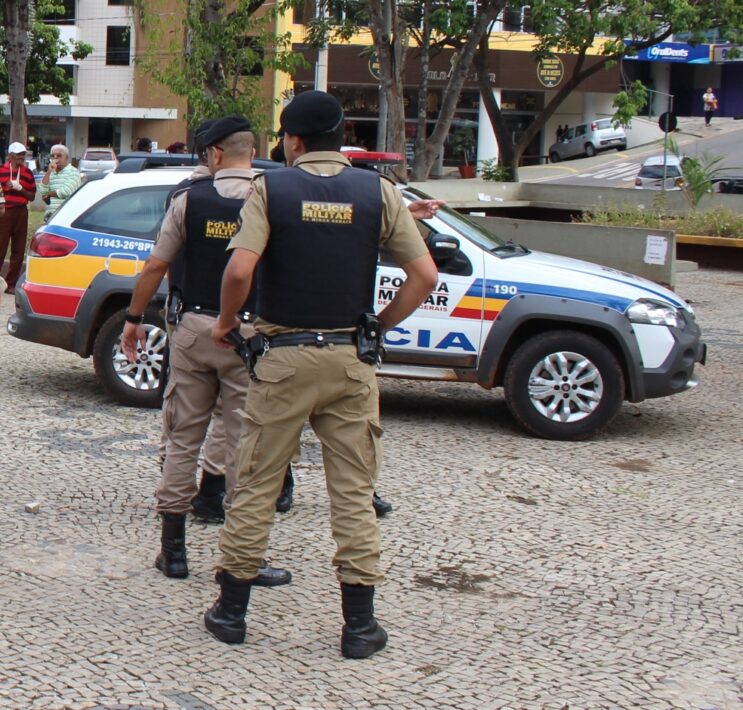 homem-e-preso-apos-furtar-picanha-e-biscoito-em-supermercado