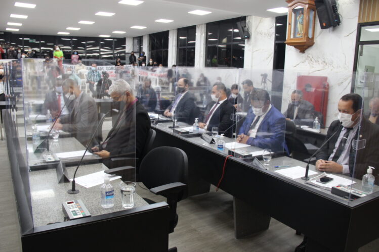 camara-de-itabira-aprova-projeto-que-barra-aumento-do-iptu