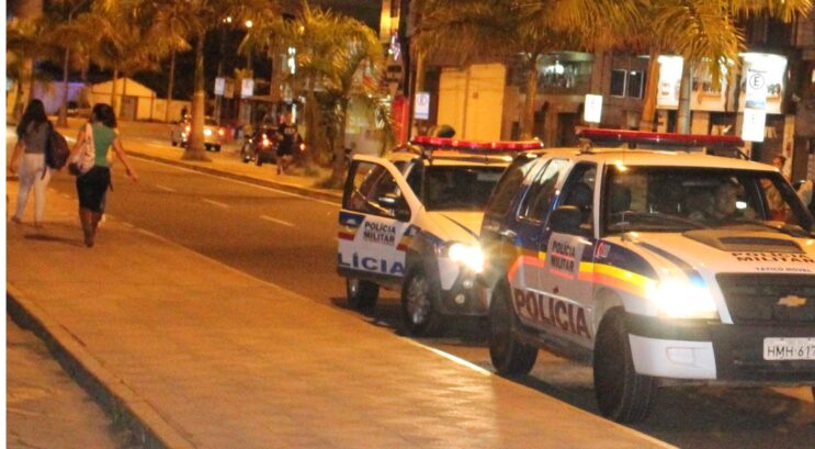 mulher-tem-motocicleta-furtada-na-avenida-joao-pinheiro