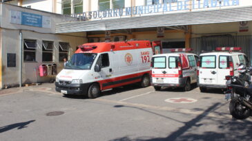 homem-e-atropelado-por-carro-na-rua-humberto-campos