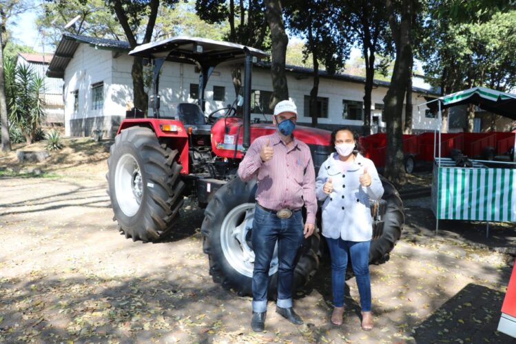 nova-era-recebe-maquinarios-atraves-de-emenda-parlamentar