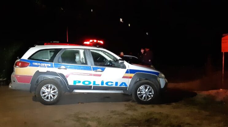 policia-detem-suspeitos-apreende-arma-e-drogas-no-sao-bento