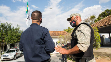 policiais-penais-capacitam-guardas-civis-de-contagem-para-uso-de-drones