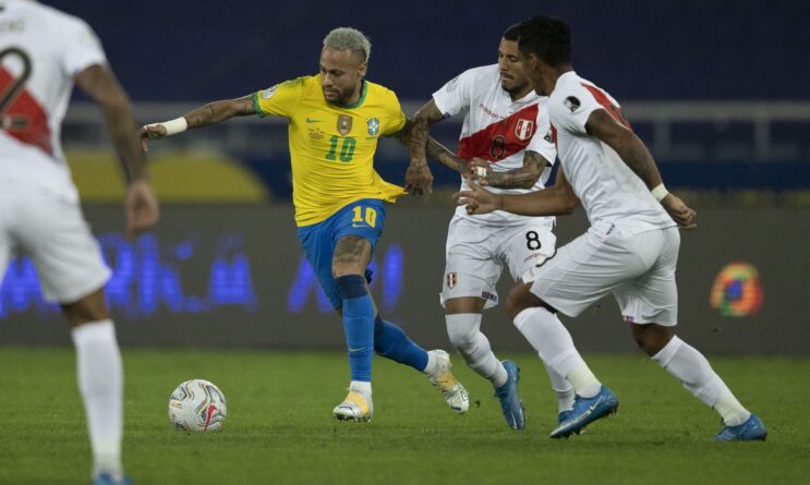 contra-peru-brasil-encerra-confusa-rodada-tripla-das-eliminatorias