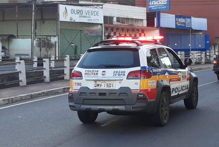bandidos-levam-r-35-mil-durante-saidinha-de-banco-em-itabira
