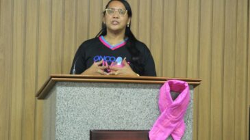 camara-adere-a-campanha-outubro-rosa-e-promove-acoes-em-itabira