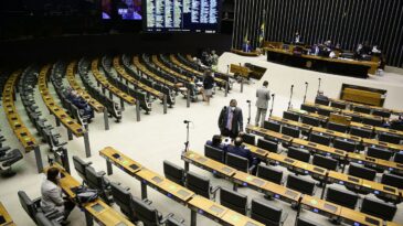camara-dos-deputados-retoma-hoje-atividades-presenciais