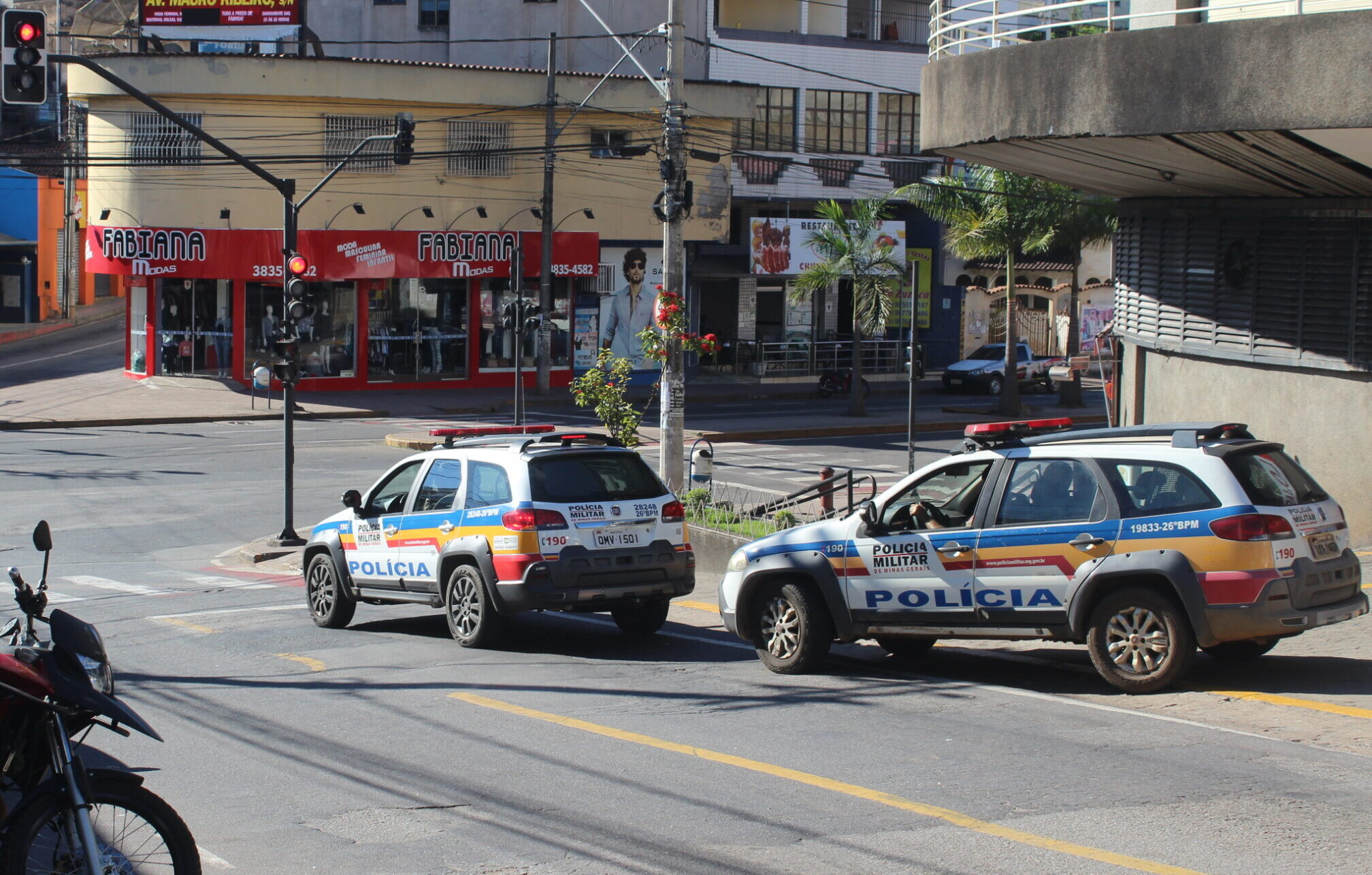 homem-e-preso-por-furtar-barras-de-chocolate-em-itabira