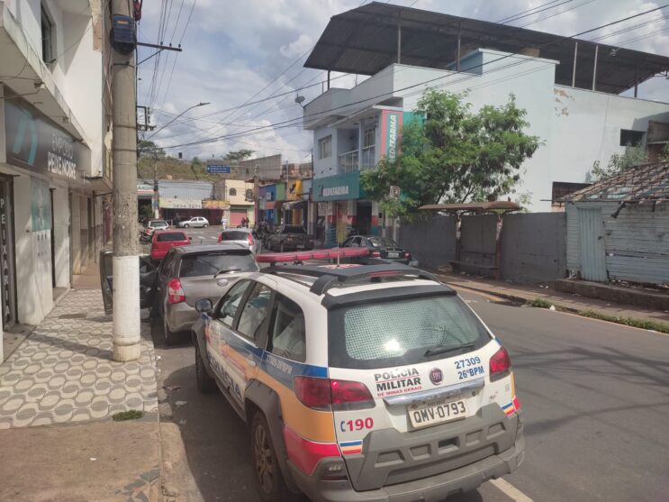 drogaria-e-assaltada-no-caminho-novo-em-itabira