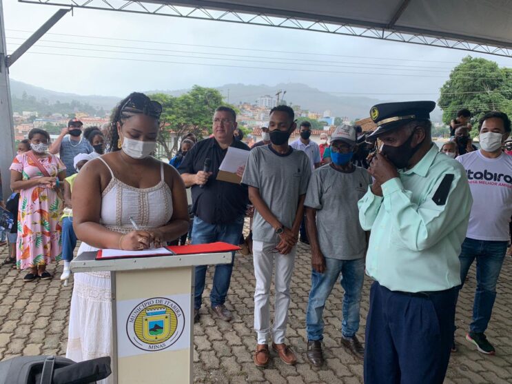 semana-da-consciencia-negra-e-encerrada-com-compromisso-contra-o-racismo-em-itabira