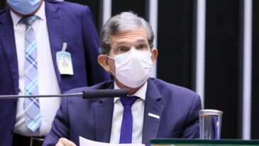 presidente-da-petrobras-vai-ao-senado-explicar-preco-dos-combustiveis