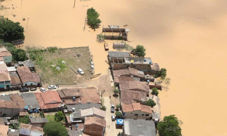 cidades-baianas-atingidas-pelas-chuvas-recebem-hoje-novos-recursos