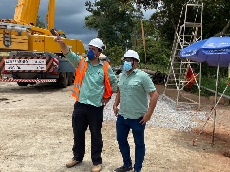 comitiva-do-sindicato-metabase-visita-obras-em-barragem