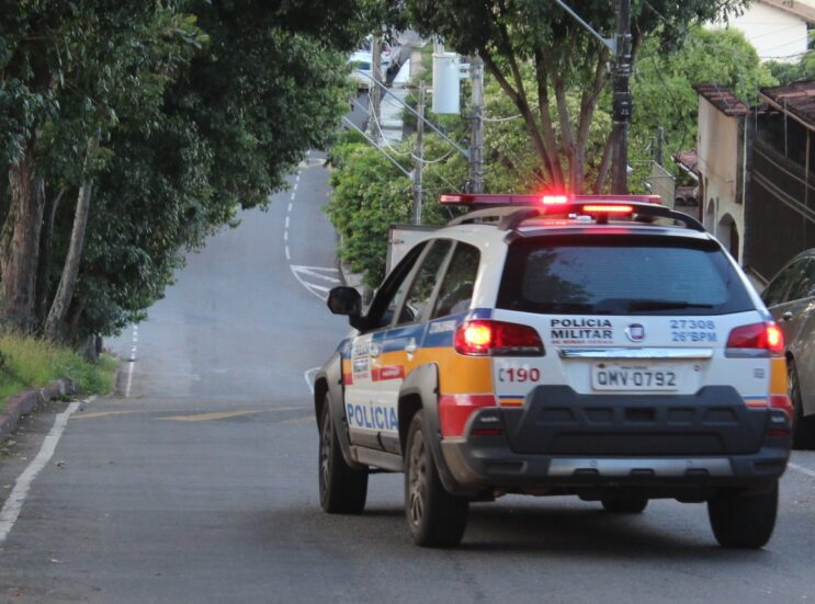 farmacia-e-assaltada-na-avenida-mauro-ribeiro-em-itabira